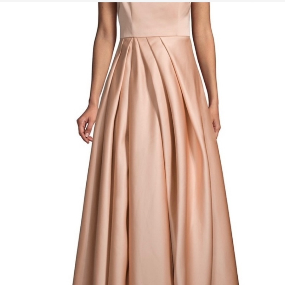 Flor et.al Satin V-neck A Line Gown - Picture 2 of 16